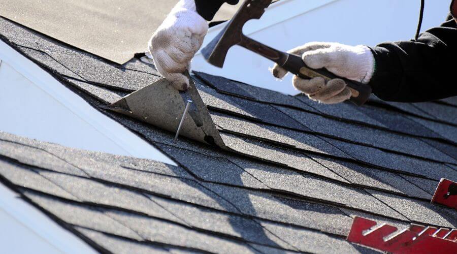 Expert flood damage restoration services in Alexander, IL